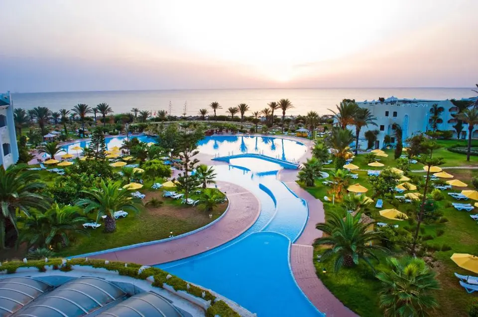 MAHDIA BEACH & AQUAPARK — коллекция Coral Travel