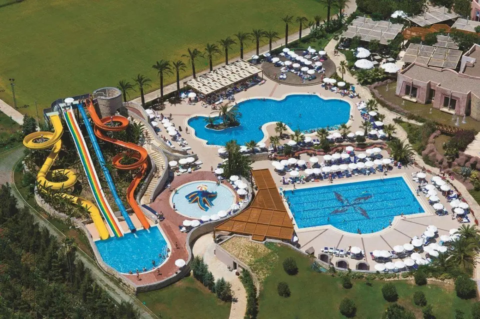 BLUE WATERS CLUB & RESORT — фото 4, Coral Travel