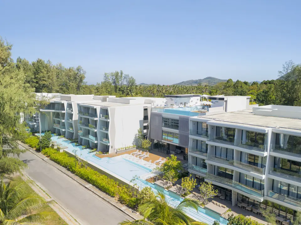 RADISSON BLU RESORT PHUKET MAI KHAO BEACH — фото 1, Coral Travel
