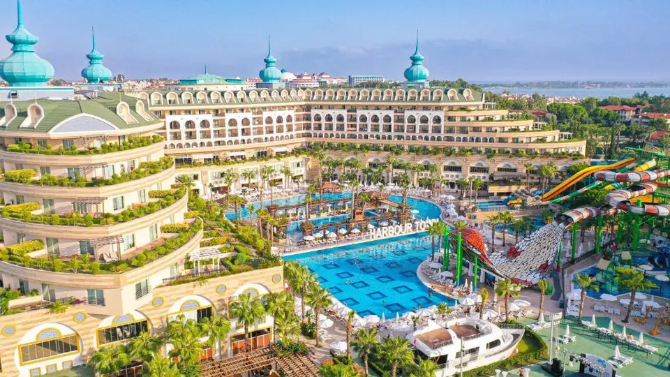 CRYSTAL SUNSET PEARL COLLECTION (EX. CRYSTAL SUNSET LUXURY RESORT & SPA) — фото 1, Coral Travel