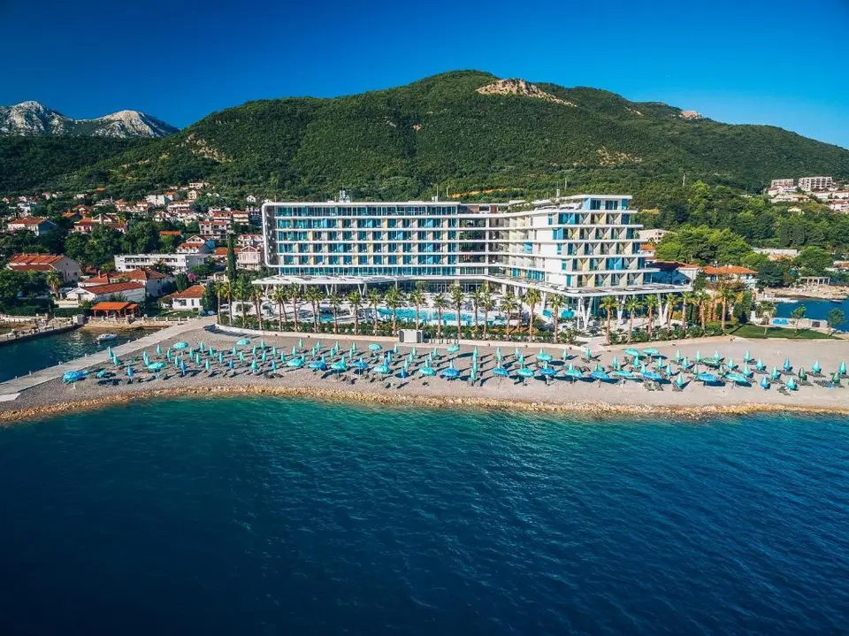 CARINE HOTEL KUMBOR (EX. IBEROSTAR SELECTION KUMBOR) — фото 1, Coral Travel