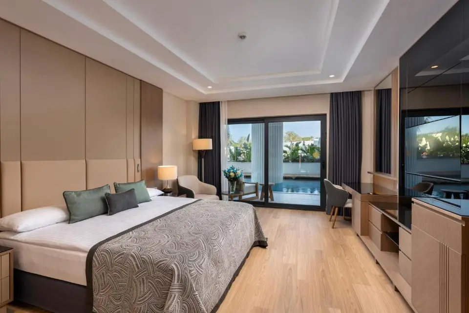 MIRACLE RESORT — фото 4, Coral Travel