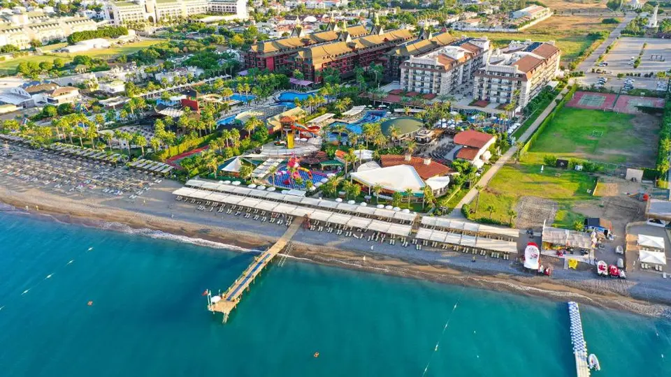 CRYSTAL FAMILY COMFORT COLLECTION (EX. CRYSTAL FAMILY RESORT & SPA) — фото 3, Coral Travel
