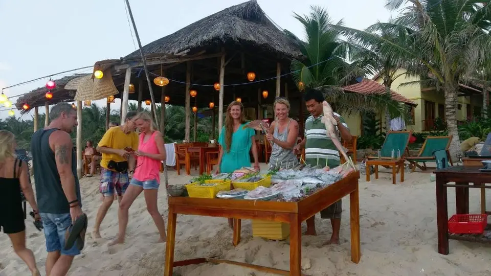 FREE BEACH RESORT — фото 9, Coral Travel