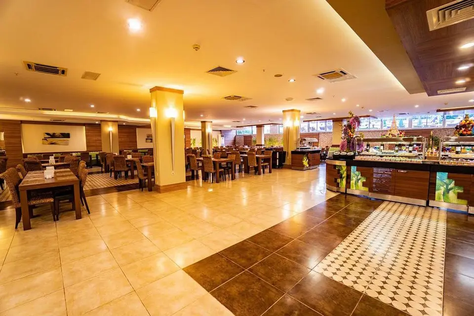 AMBASSADOR PLAZA HOTEL — фото 10, Coral Travel