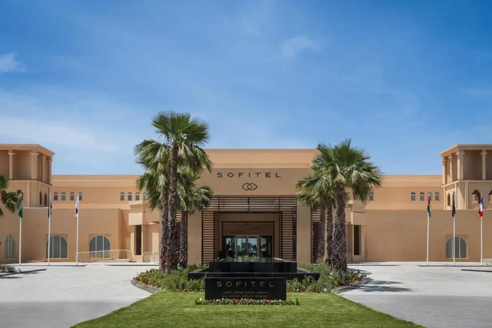 SOFITEL AL HAMRA BEACH RESORT — фото 1, Coral Travel