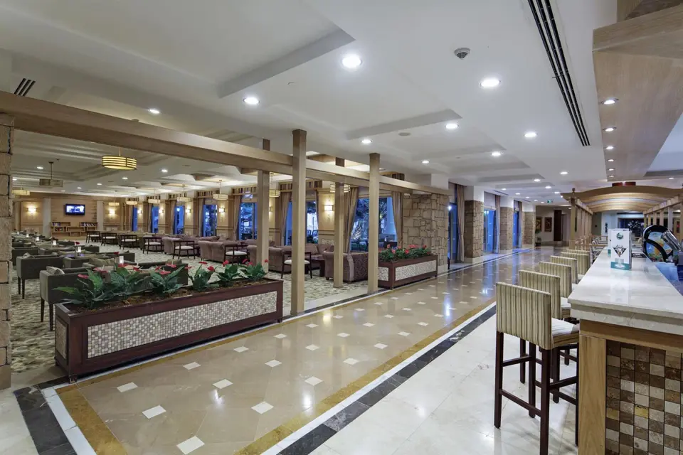 ALBA QUEEN HOTEL — фото 9, Coral Travel