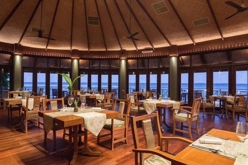 BANDOS MALDIVES (EX. BANDOS ISLAND RESORT) — фото 12, Coral Travel