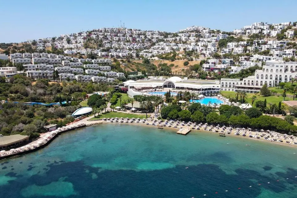 YASMIN BODRUM RESORT (EX. PALOMA YASMIN RESORT) — фото 1, Coral Travel