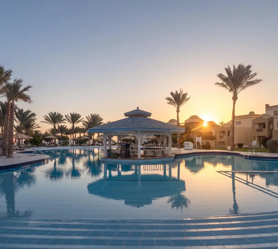 SERENITY ALPHA BEACH (EX. SERENITY MAKADI BEACH) — фото 3, Coral Travel