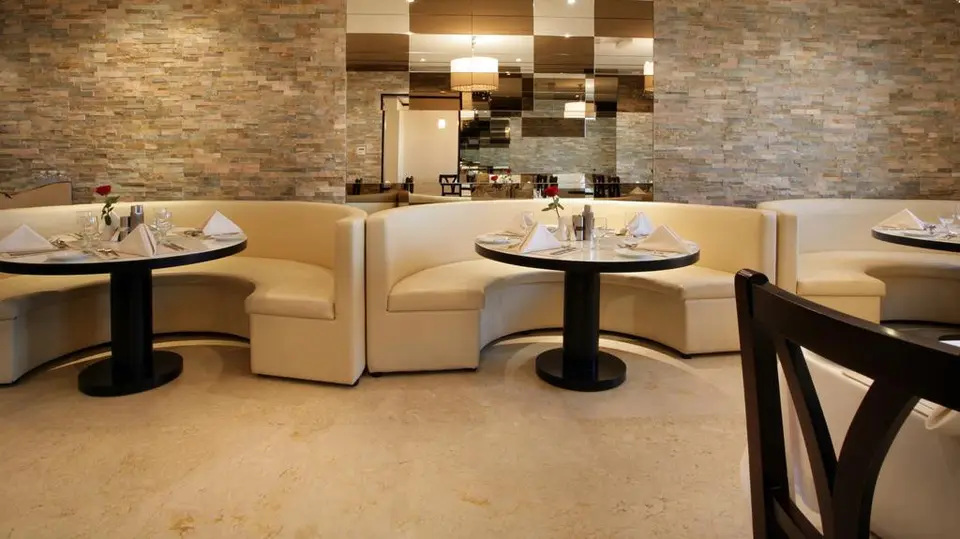 RAMADA HOTEL & SUITES AJMAN — фото 10, Coral Travel