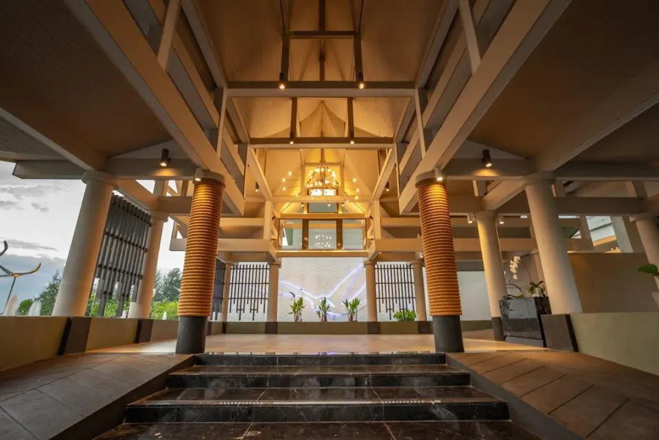 LE MERIDIEN KHAO LAK RESORT & SPA (EX. BANGSAK MERLIN RESORT) — фото 6, Coral Travel