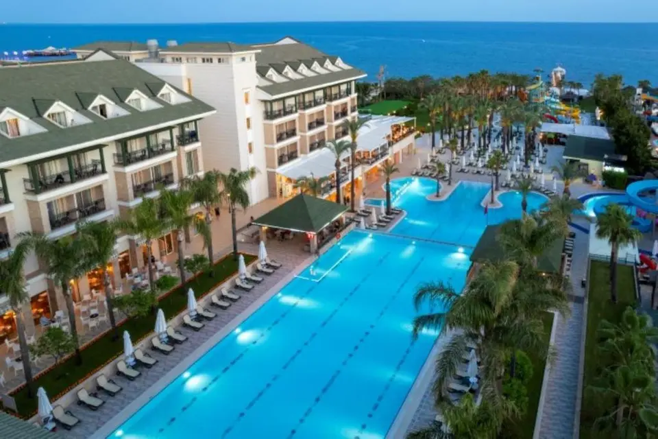 DOBEDAN BEACH RESORT COMFORT (EX. ALVA DONNA BEACH RESORT COMFORT) — фото 1, Coral Travel