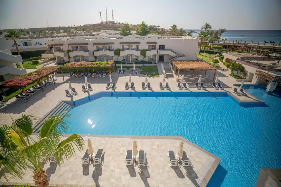 NAAMA BAY PROMENADE BEACH RESORT (EX. SHARM EL SHEIKH MARRIOTT RED SEA RESORT) — фото 1, Coral Travel