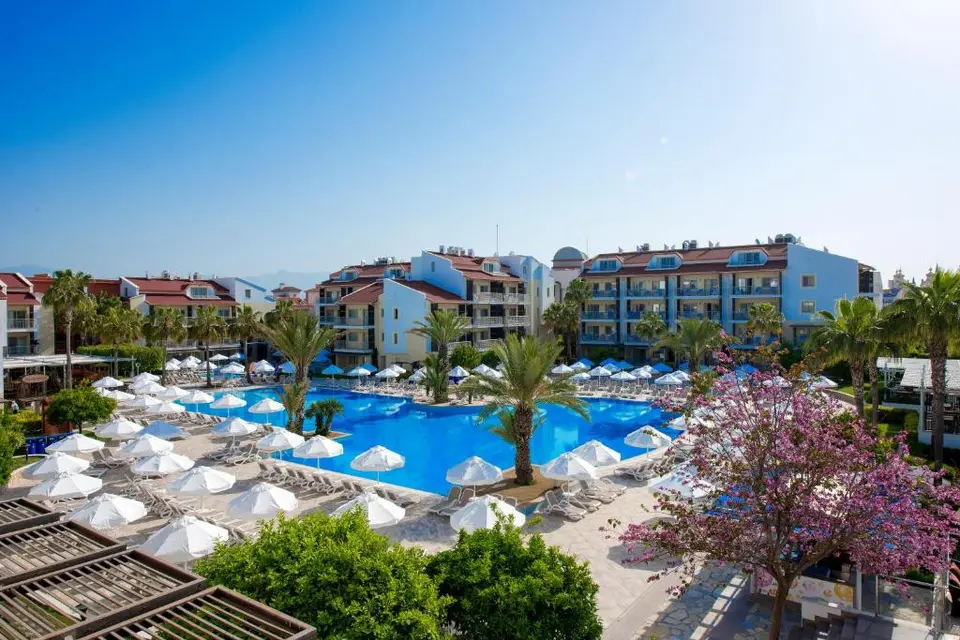 BARUT B SUITES (EX. FAMILY LIFE SIDE, SUNWING) — фото 1, Coral Travel
