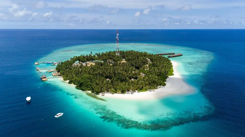 FIHALHOHI MALDIVES (EX. FIHALHOHI ISLAND RESORT) — фото 2, Coral Travel