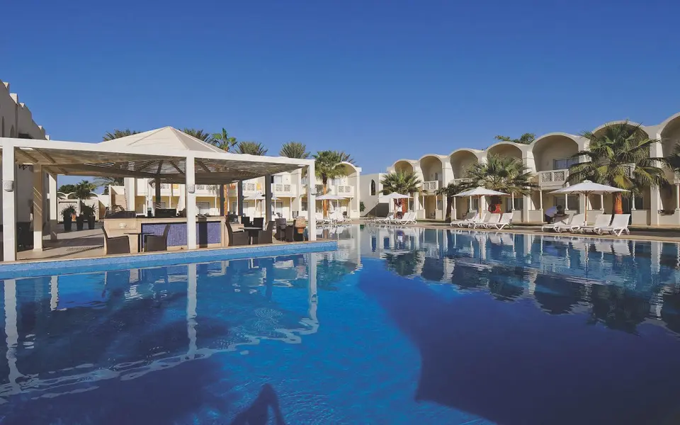 REEF OASIS BEACH RESORT — фото 1, Coral Travel