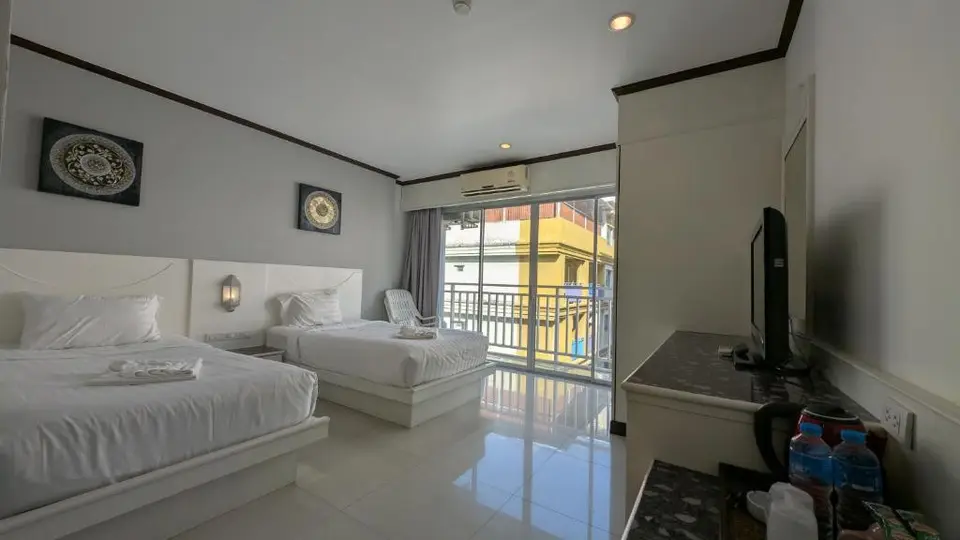 ISSARA PATONG BEACH (EX. SHARAYA BOUTIQUE) — фото 2, Coral Travel