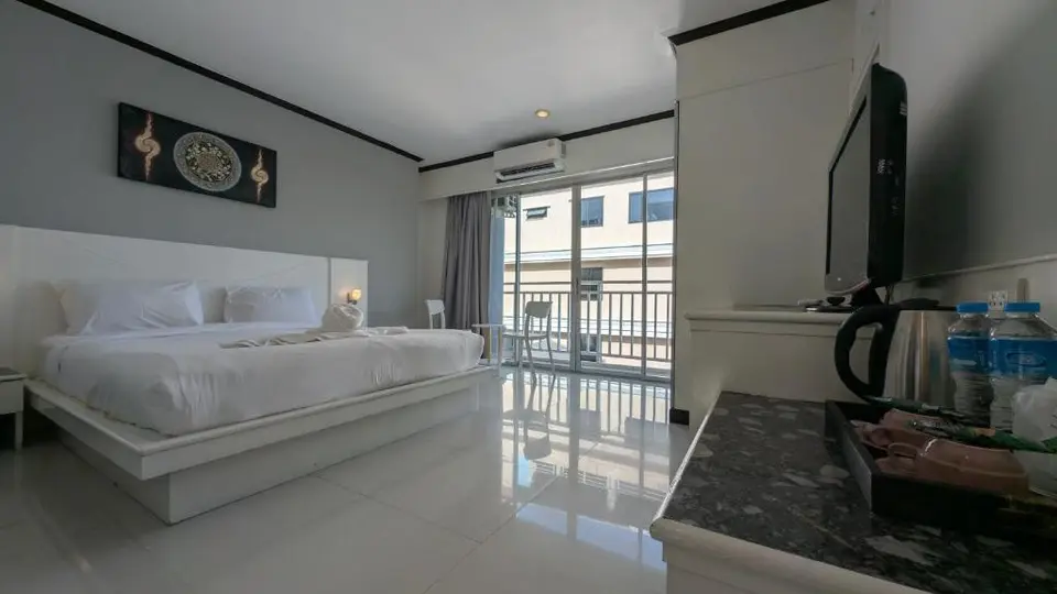 ISSARA PATONG BEACH (EX. SHARAYA BOUTIQUE) — фото 8, Coral Travel