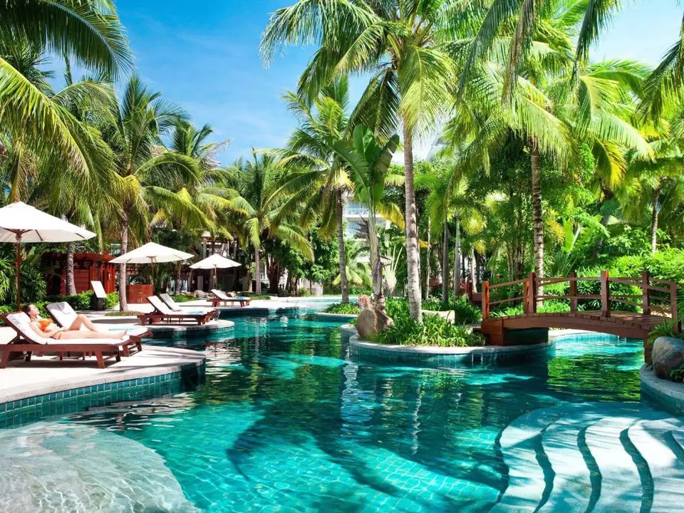 SWISSOTEL & GRAND MERCURE SANYA YALONG BAY — фото 2, Coral Travel
