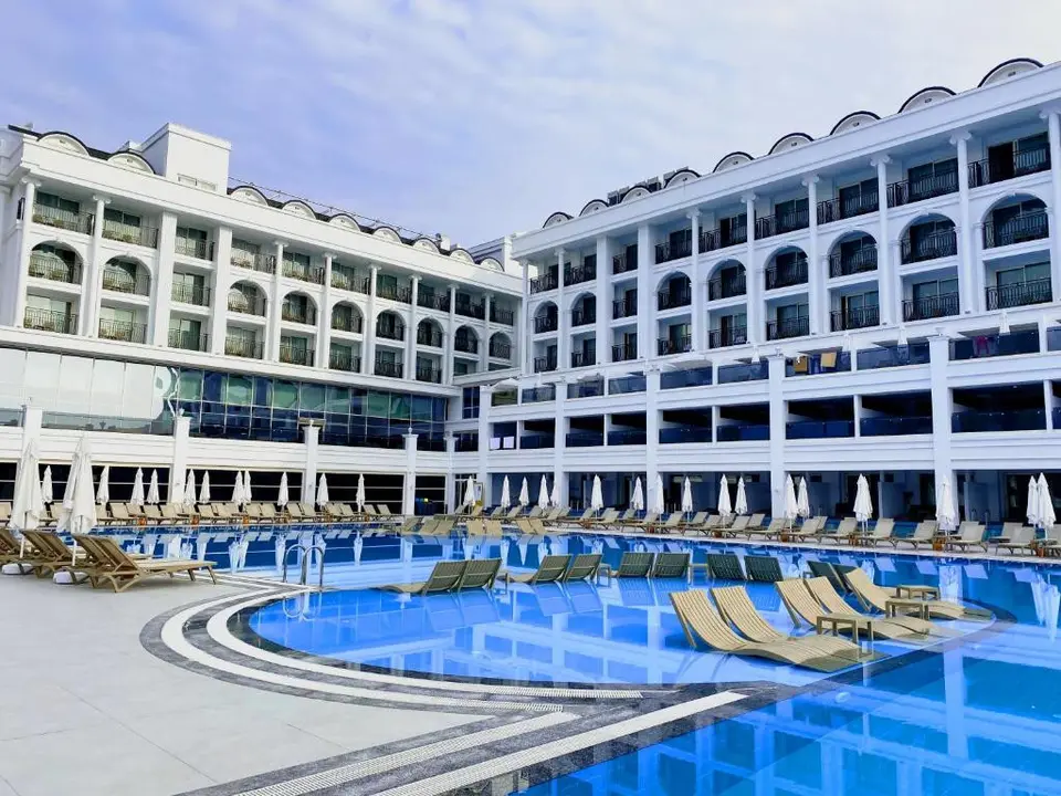 SUNTHALIA HOTELS & RESORTS ADULTS ONLY 16+ PARTY HOTEL — фото 1, Coral Travel