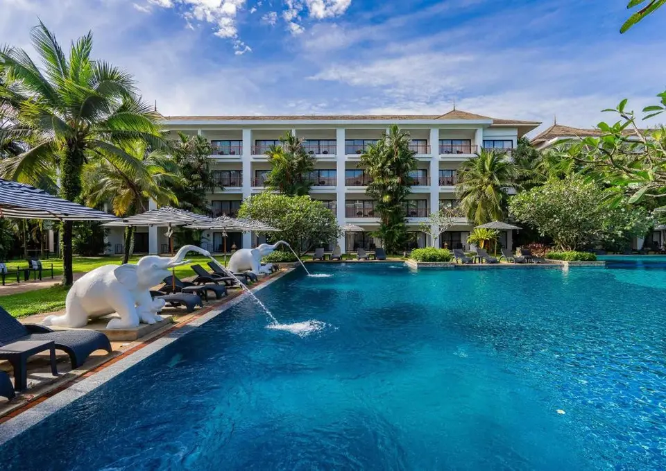 NAITHONBURI BEACH RESORT — фото 1, Coral Travel