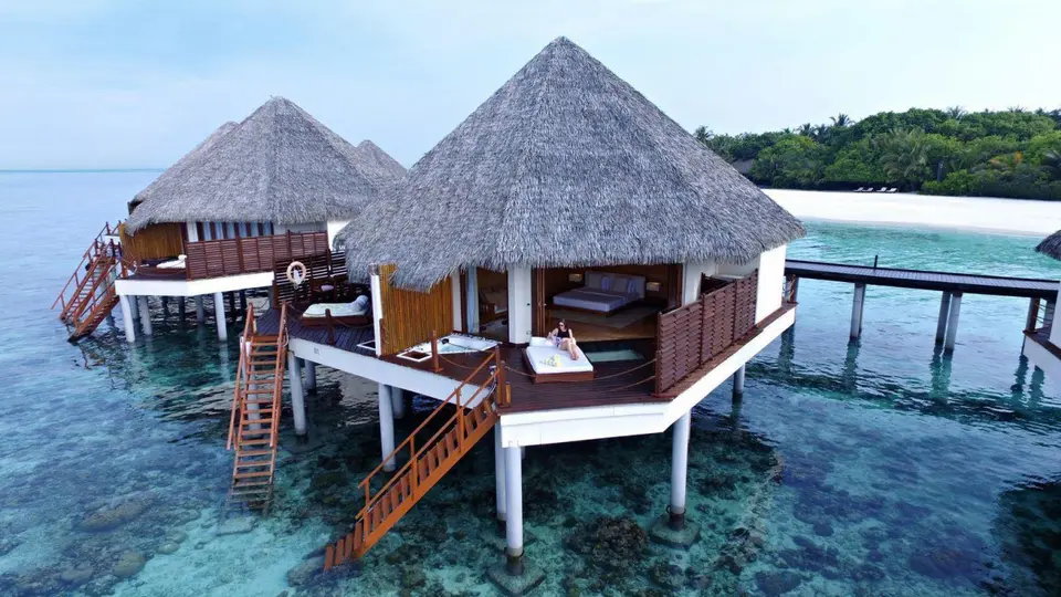 ADAARAN SELECT MEEDHUPPARU — коллекция Coral Travel