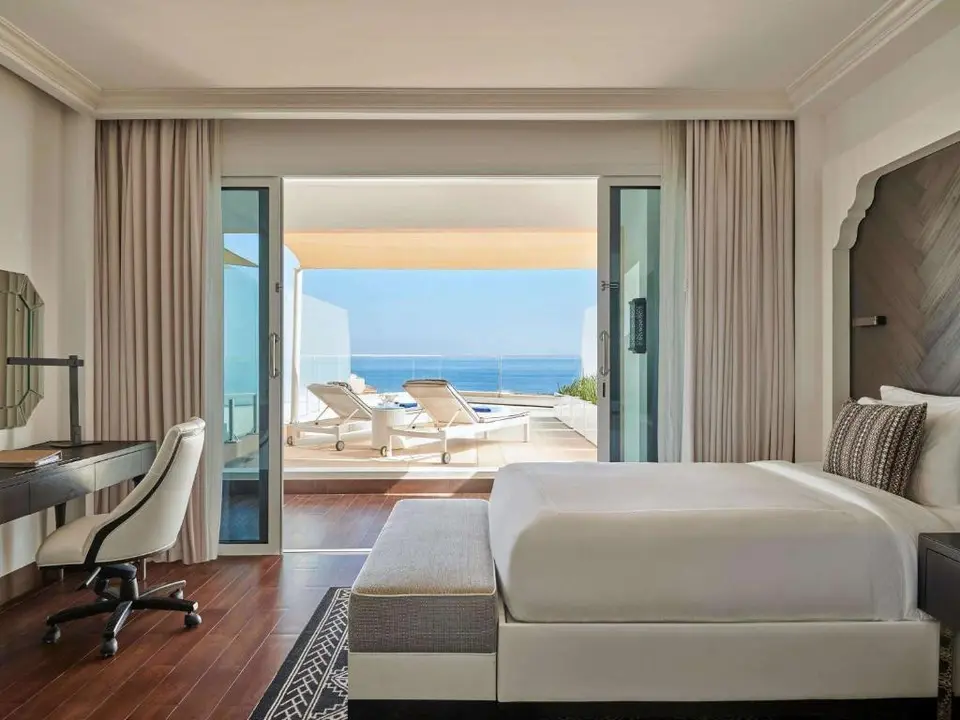 FAIRMONT FUJAIRAH BEACH RESORT — фото 4, Coral Travel