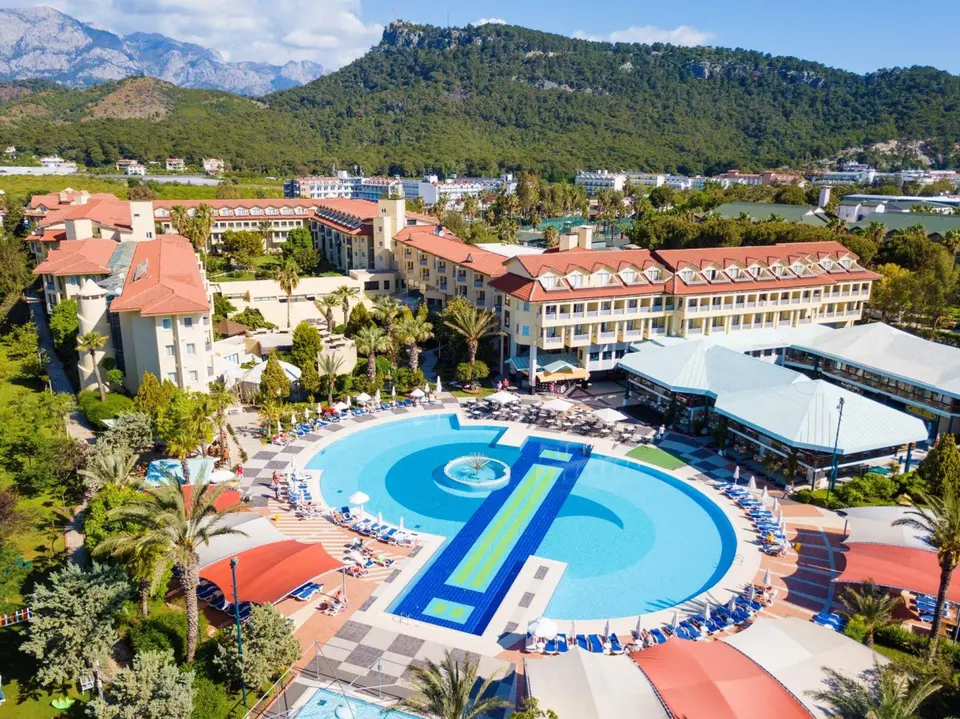 QUEENS PARK LE JARDIN (EX. LE JARDIN RESORT) — фото 1, Coral Travel