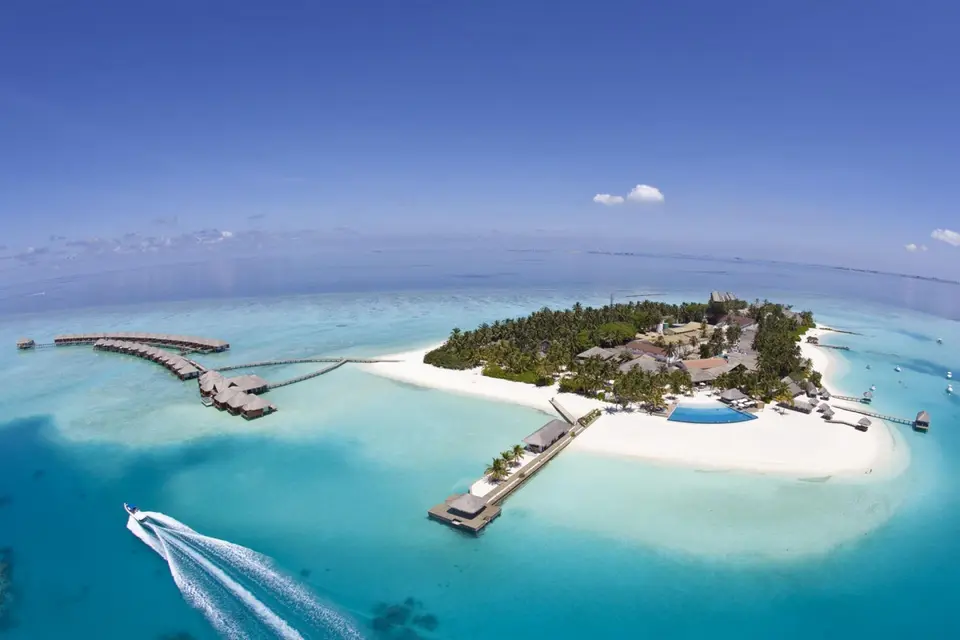 VELASSARU MALDIVES — фото 2, Coral Travel