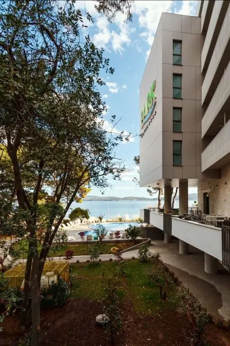 CARINE HOTEL PARK (EX. IBEROSTAR BIJELA PARK) — фото 12, Coral Travel