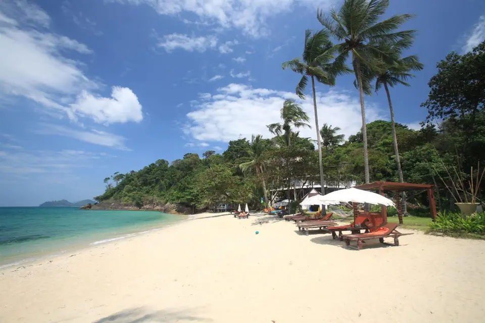 KOH CHANG CLIFF BEACH RESORT — фото 1, Coral Travel