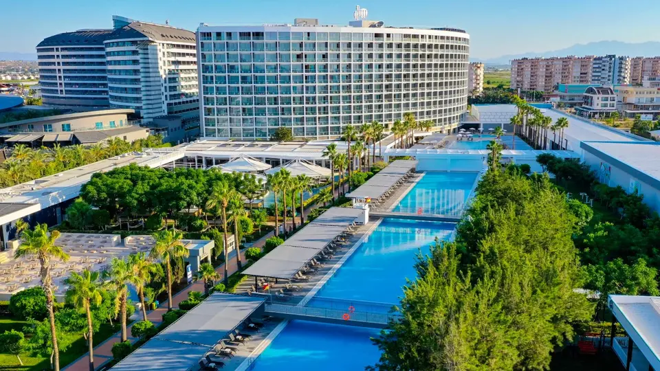 CRYSTAL CENTRO PEARL COLLECTION — фото 1, Coral Travel