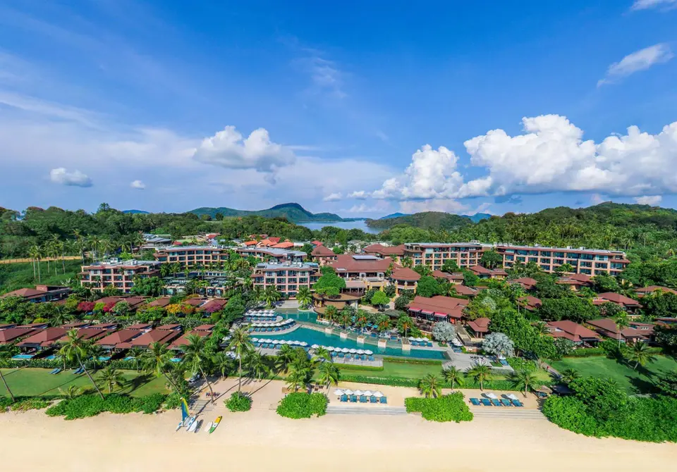 PULLMAN PHUKET PANWA BEACH RESORT (EX. RADISSON PLAZA RESORT PANWA BEACH) — фото 1, Coral Travel