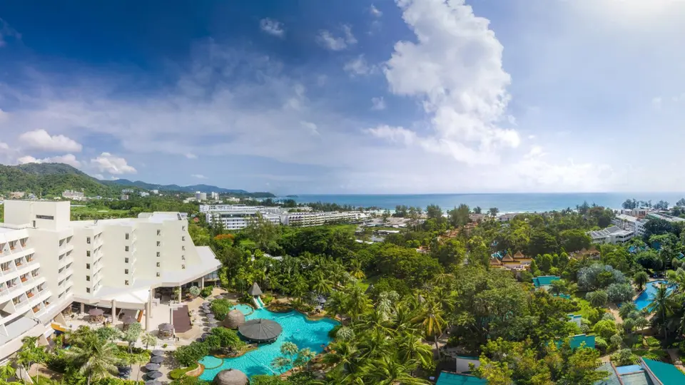 PARADOX RESORT PHUKET (EX. MOVENPICK RESORT & SPA KARON BEACH) — фото 2, Coral Travel