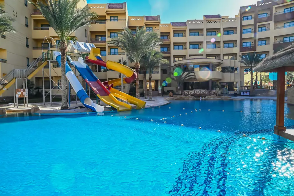 EAGLES DOWN TOWN ZAHABIA RESORT (EX. ZAHABIA HOTEL & BEACH) — фото 1, Coral Travel