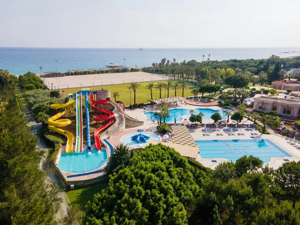 BLUE WATERS CLUB & RESORT — фото 5, Coral Travel