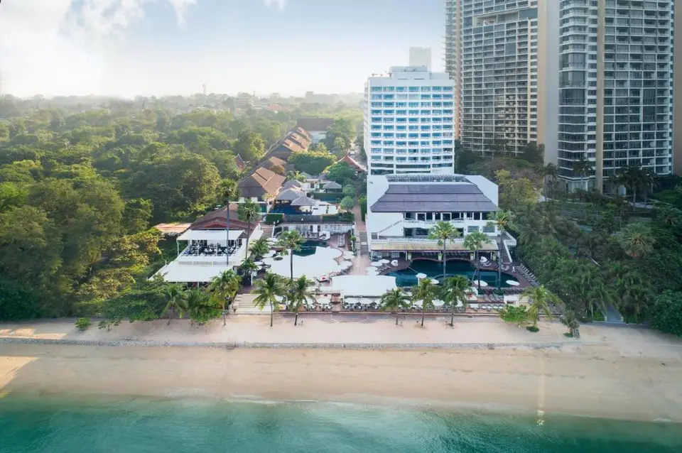 PULLMAN PATTAYA HOTEL G (EX. PULLMAN PATTAYA AISAWAN) — фото 1, Coral Travel