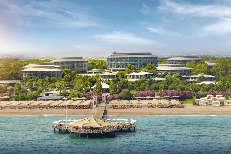 CALISTA LUXURY RESORT — фото 1, Coral Travel