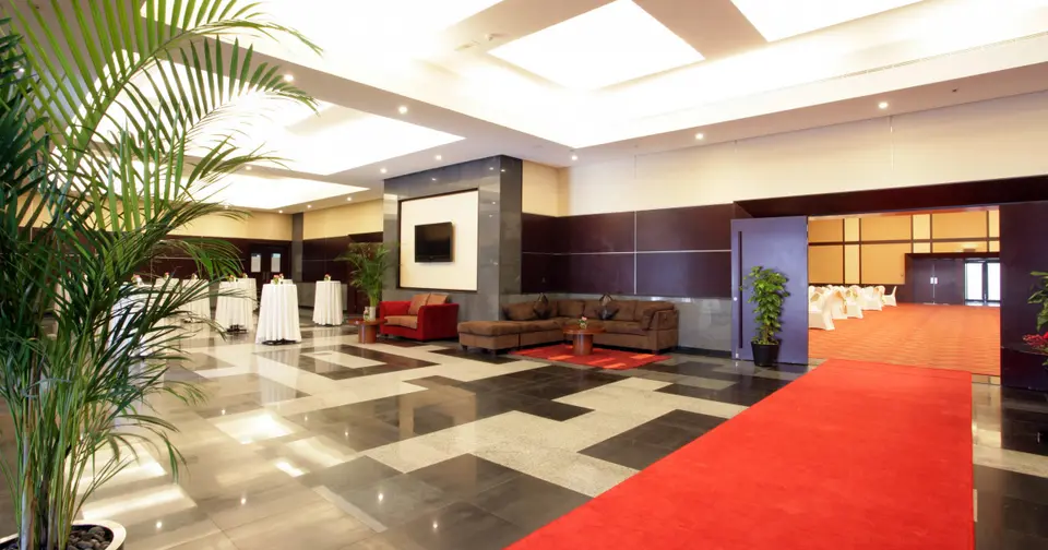 RAMADA HOTEL & SUITES AJMAN — фото 5, Coral Travel