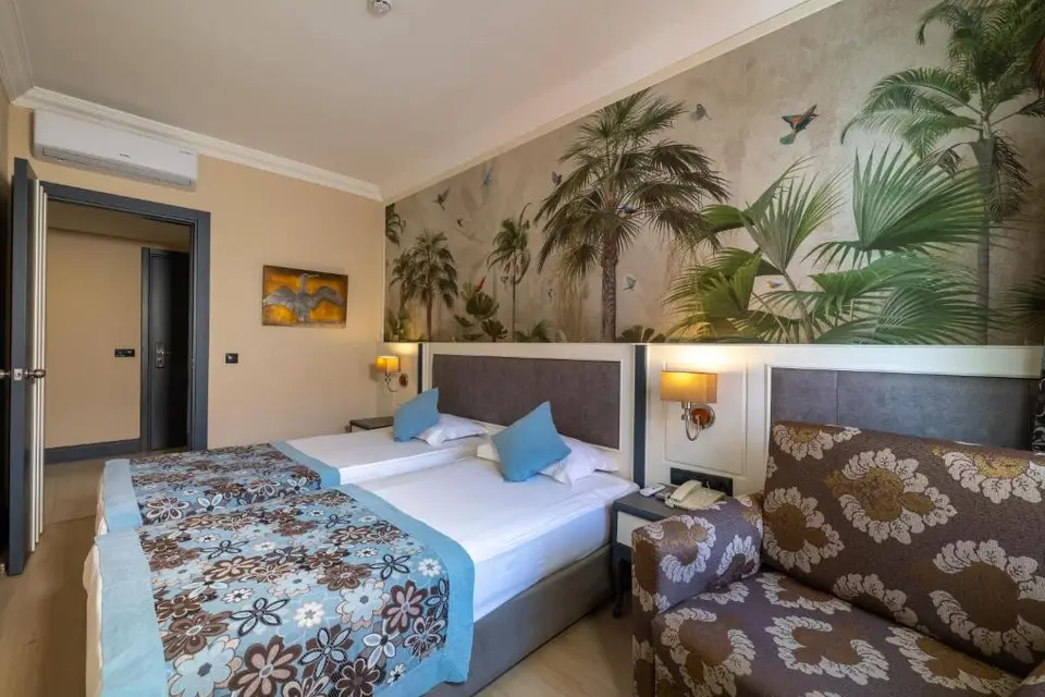 CRYSTAL PARAISO AQUA COLLECTION (EX. CRYSTAL PARAISO VERDE RESORT & SPA) — фото 2, Coral Travel