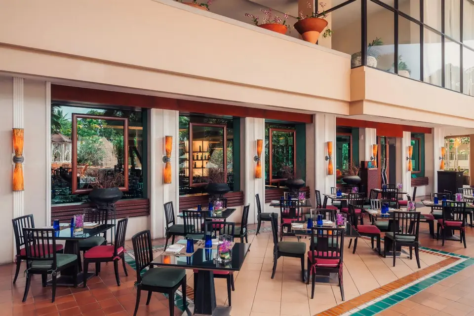 PARADOX RESORT PHUKET (EX. MOVENPICK RESORT & SPA KARON BEACH) — фото 12, Coral Travel