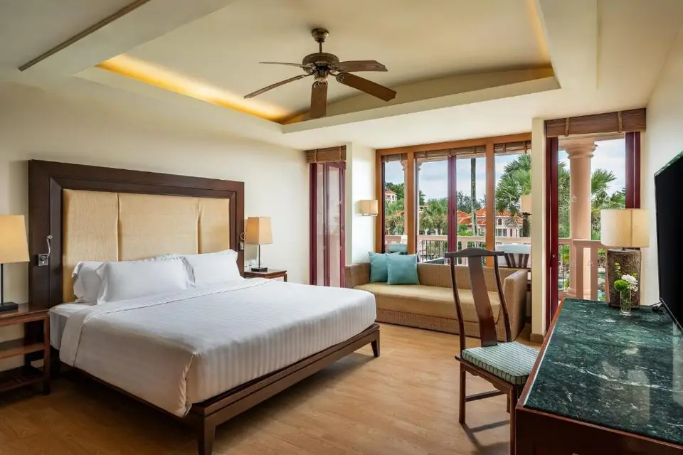 CENTARA GRAND BEACH RESORT PHUKET — фото 2, Coral Travel