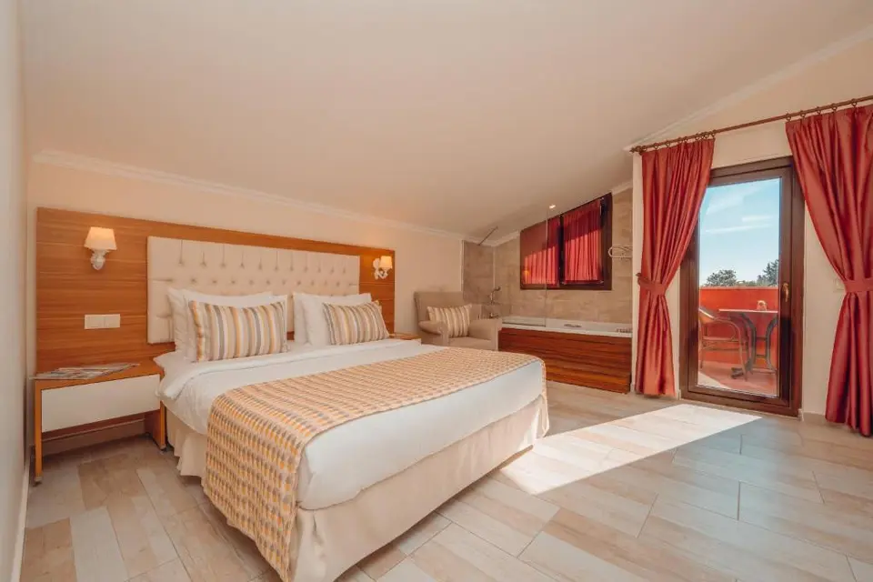 SUNDIA BY LIBERTY SUNCITY (EX. SUN CITY HOTEL & BEACH CLUB) — фото 2, Coral Travel