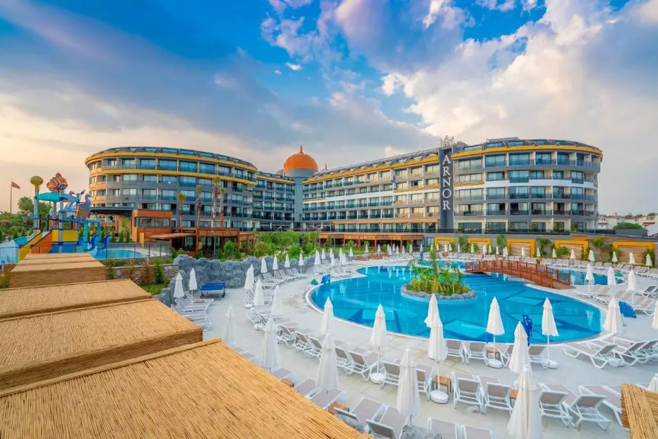 ARNOR DE LUXE HOTEL & SPA — фото 1, Coral Travel