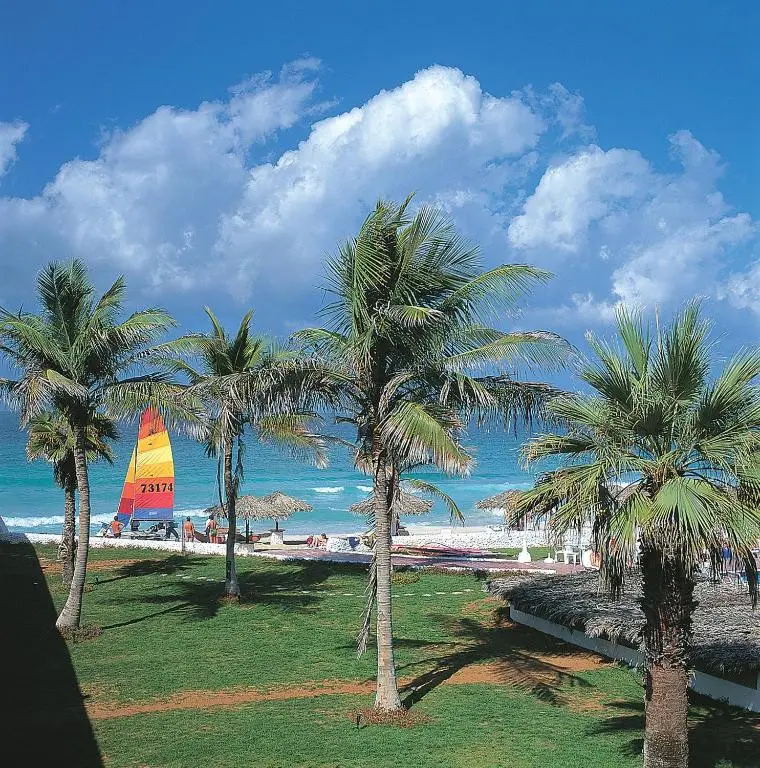 LOU LOU A BEACH RESORT — фото 12, Coral Travel