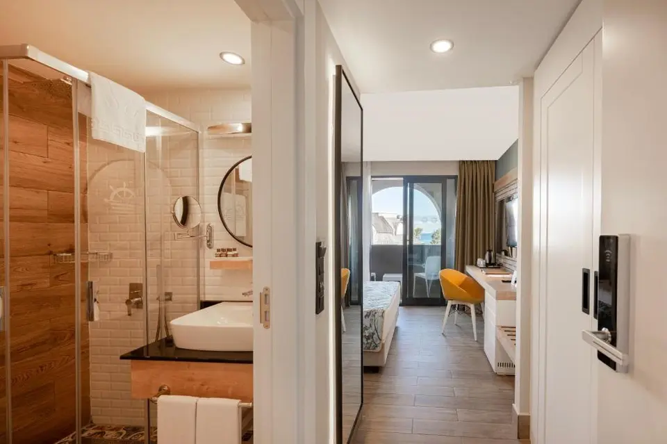 SAILORS BEACH CLUB — фото 4, Coral Travel