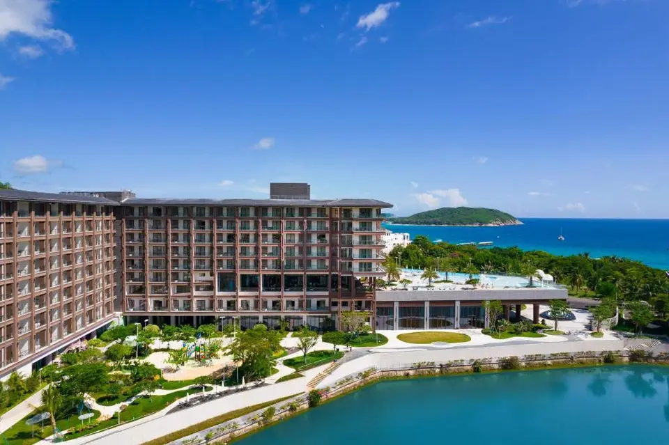 HUALUXE SANYA YALONG BAY RESORT — фото 1, Coral Travel