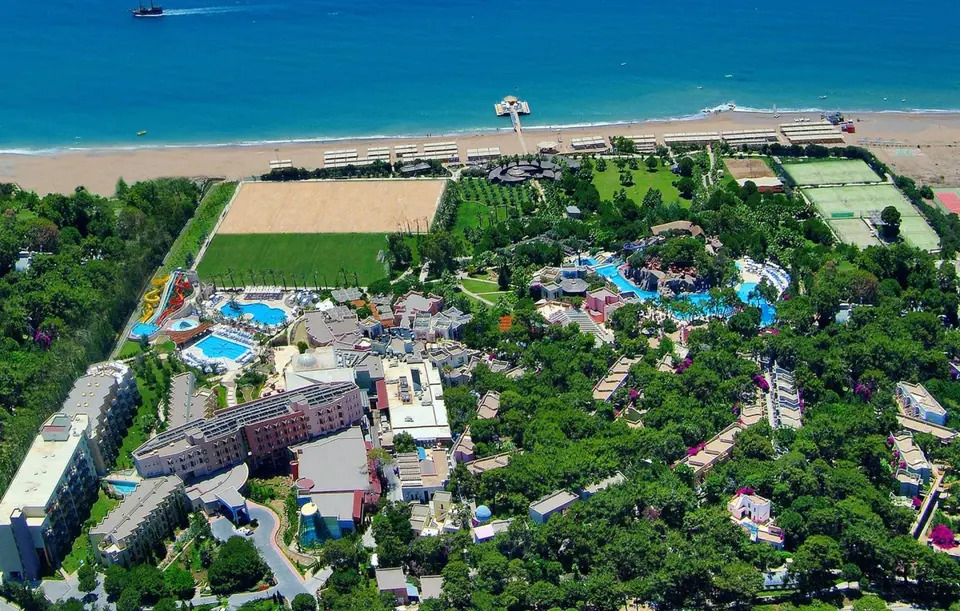 BLUE WATERS CLUB & RESORT — фото 3, Coral Travel