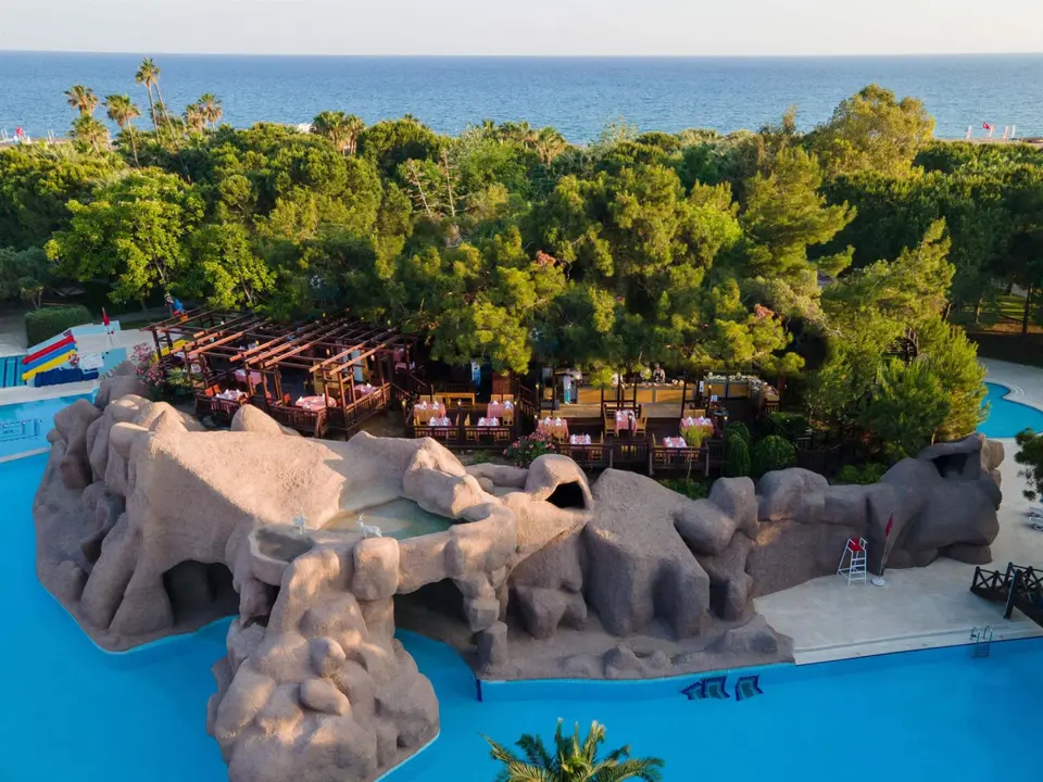 BLUE WATERS CLUB & RESORT — фото 8, Coral Travel
